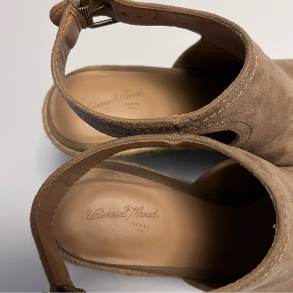 Universal Thread Wedge Sandals - Picture 8 of 8